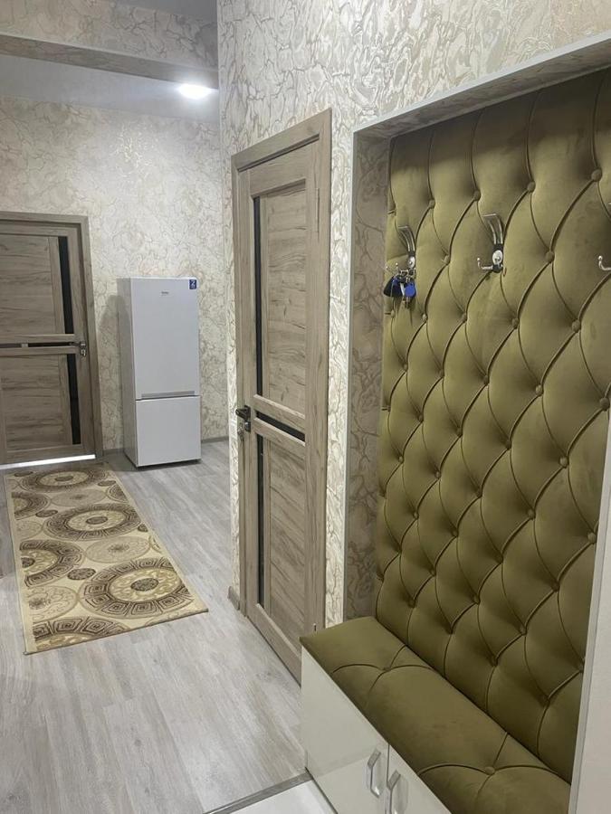 Appartement Kholova Dusjanbe Exteriör bild